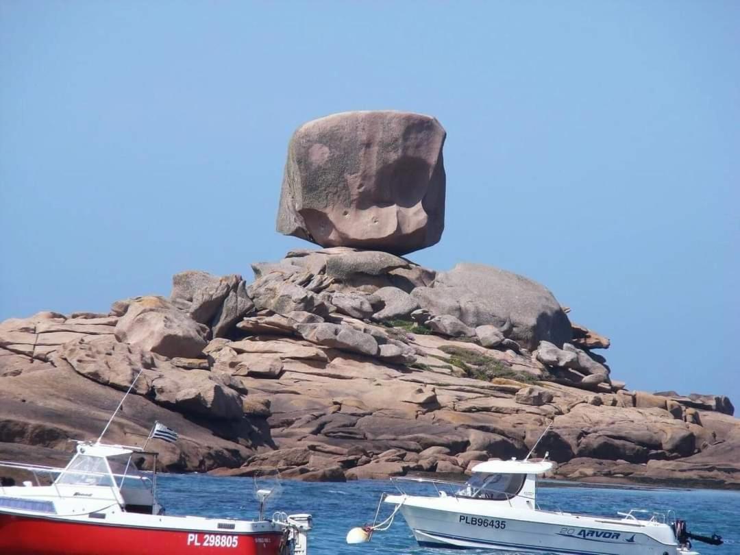 Studio Expose Plein Sud Vu Sur Le Port De Plaisance Perros-Guirec Luaran gambar